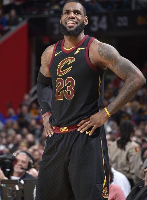 从品牌与市 从品牌与市