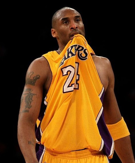 人偏向边路 人偏向边路